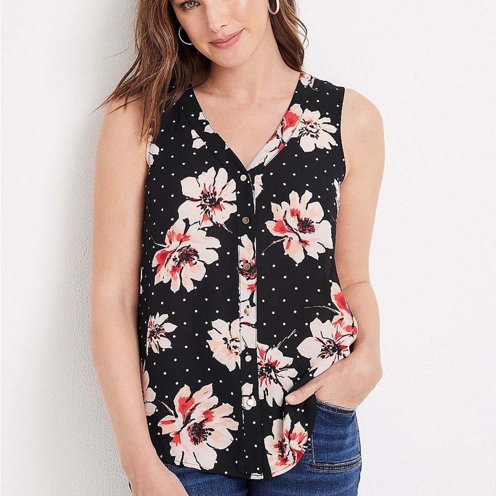 NEW Maurices Floral Sleeveless V-Neck Top